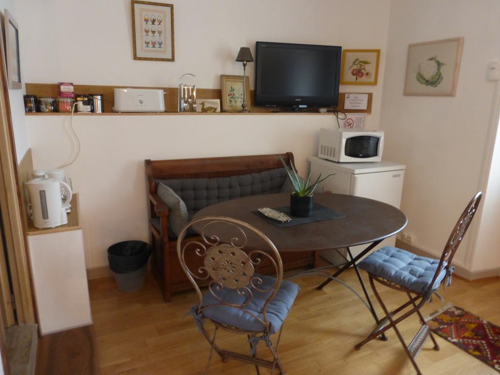 Chambre D'Hotes Le Tilleul De Canac Rodez Exterior foto